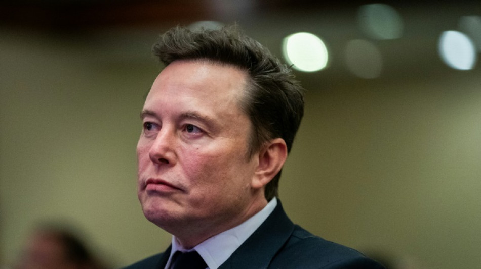 Royaume-Uni: Elon Musk soutient un activiste d'extr&ecirc;me droite et cible une nouvelle fois le gouvernement