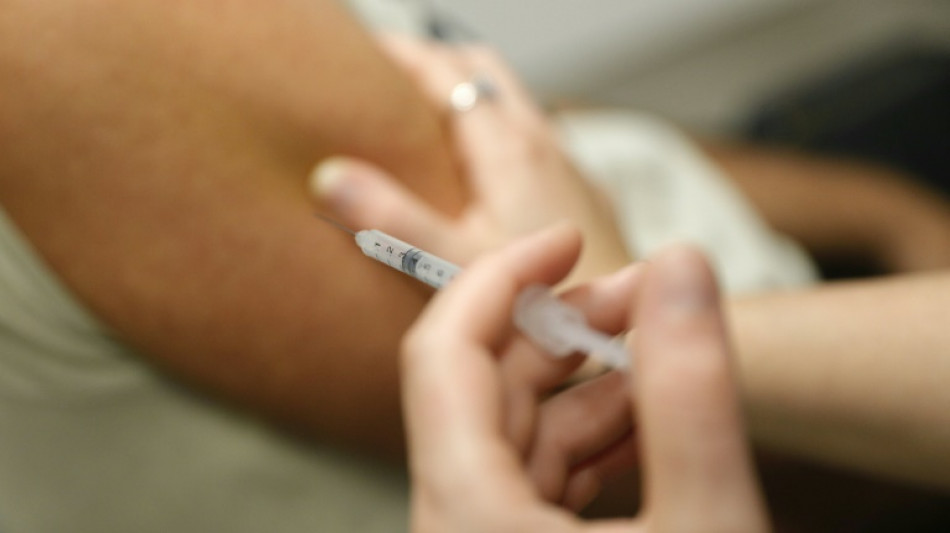 Les vaccins anti-Covid sont s&ucirc;rs, r&eacute;affirme l'agence du m&eacute;dicament, apr&egrave;s 152 millions d'injections en France
