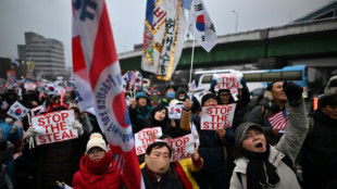 Cor&eacute;e du Sud: les enqu&ecirc;teurs demandent un d&eacute;lai suppl&eacute;mentaire pour arr&ecirc;ter Yoon