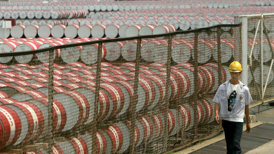 Il petrolio &egrave; in rialzo a New York a 77,70 dollari