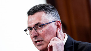 Israele chiude le ambasciate in tutto il mondo