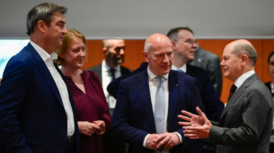 Kreise: Bund gibt L&auml;ndern dieses Jahr eine Milliarde zus&auml;tzlich f&uuml;r Fl&uuml;chtlinge