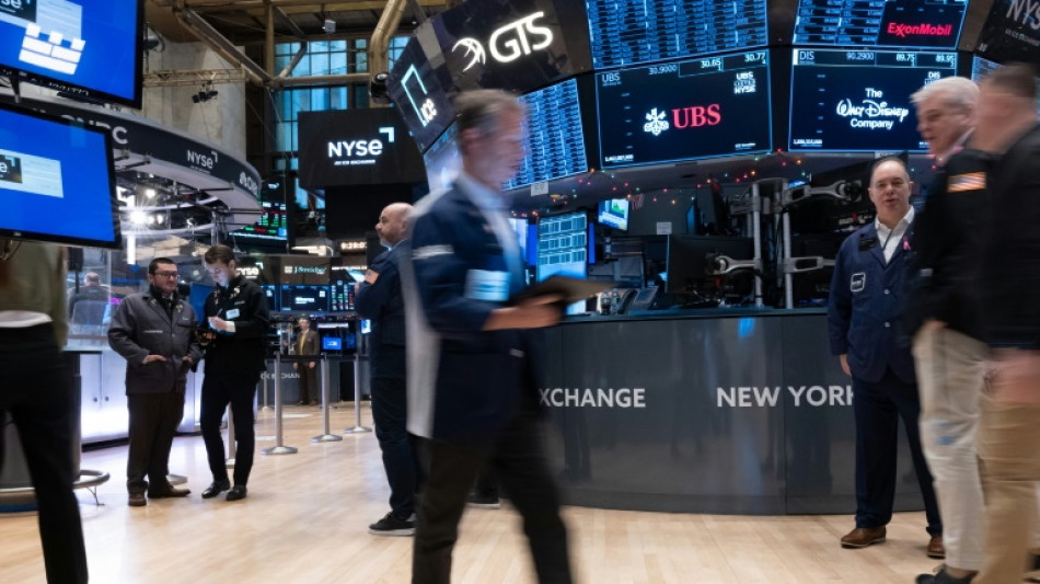Wall Street termine en ordre dispers&eacute;, la tech malmen&eacute;e