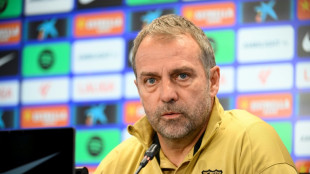 'Pausa de outubro pode ser boa para n&oacute;s', diz t&eacute;cnico do Barcelona