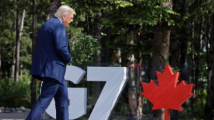 Trump, tutti dovrebbero evacuare Teheran