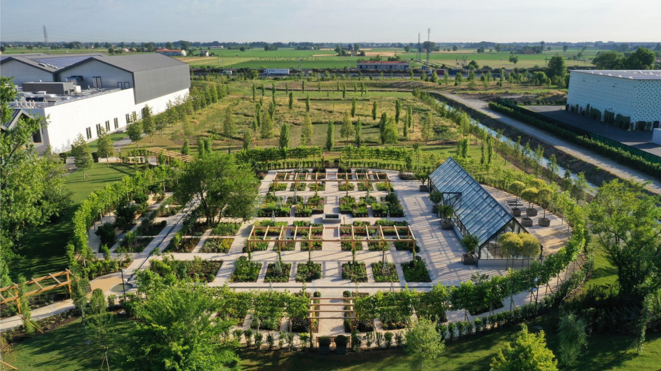 Il settore cosmetico italiano pi&ugrave; sostenibile, tra impegno crescente e buone pratiche