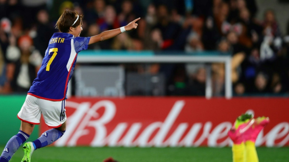 Miyazawa trifft doppelt: Japan schl&auml;gt Sambia deutlich