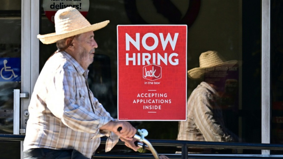 US private sector hiring rebounds in December but misses expectations