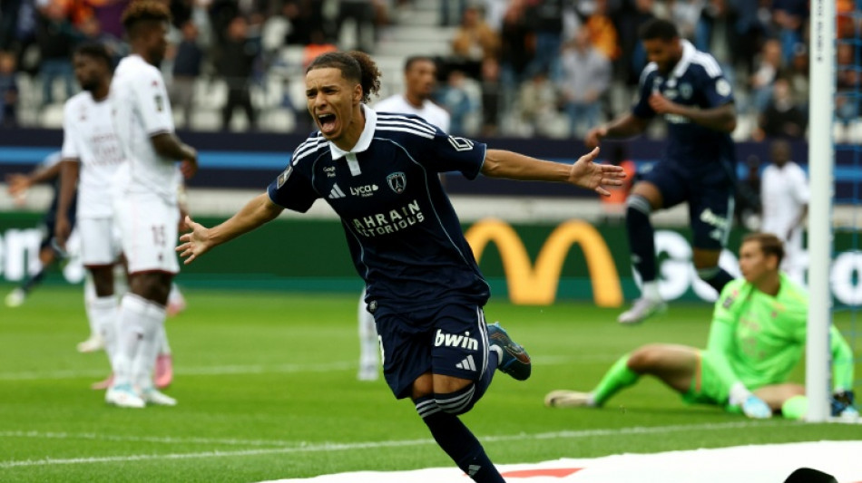 Ligue 1: le Paris FC, grâce à Kebbal, s'offre sa première victoire face à Metz 3-2