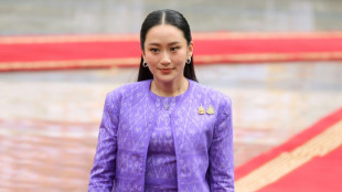 Thai PM clings on as crisis threatens to topple government