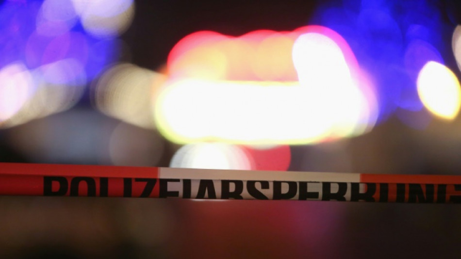 Mutma&szlig;licher Mord mit Auto in Duisburg: Mann t&ouml;tet Ehefrau und verletzt Sohn