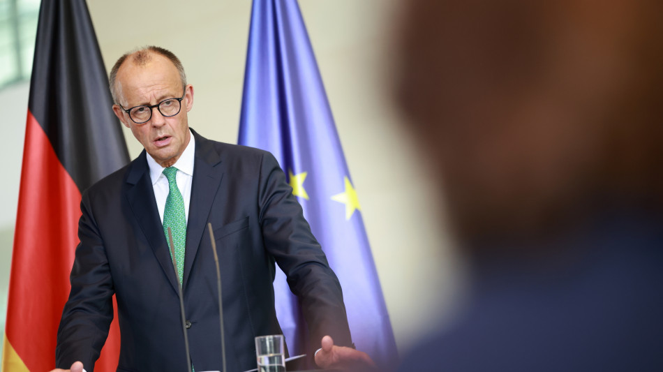 Merz, l'Ue non &egrave; competente sul sostegno militare a Kiev