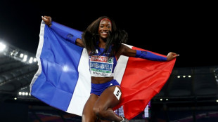 Cyr&eacute;na Samba-Mayela, artiste en argent sur toile olympique