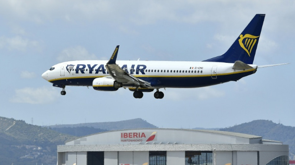 Consumidores europeos piden a Bruselas seguir de su lado ante las aerol&iacute;neas de bajo coste