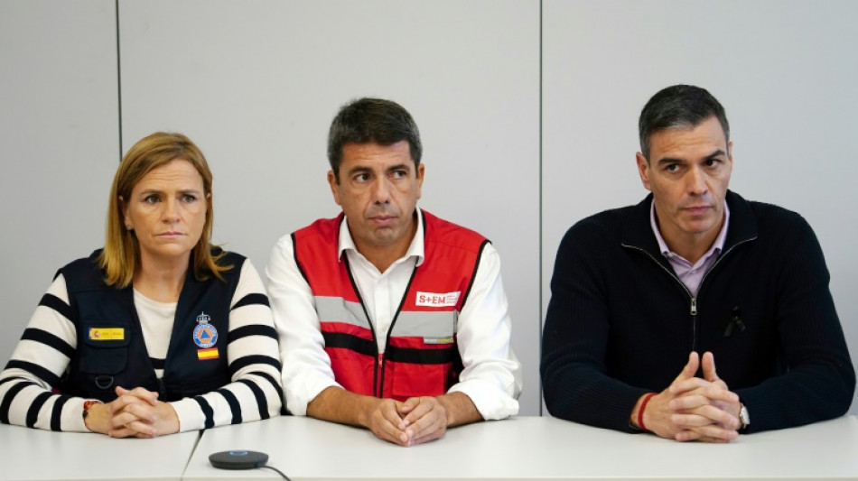 El l&iacute;der de Valencia, acorralado por sus cambios de versi&oacute;n sobre las inundaciones