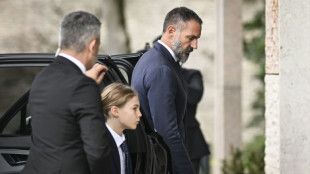 Dernier adieu des chiites isma&eacute;liens &agrave; leur chef spirituel Aga Khan IV