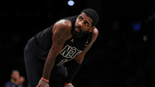 NBA: les Nets suspendent Irving, qui finit par s'excuser d'avoir promu un film antis&eacute;mite