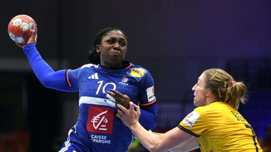 Hand/Euro-2024: les Bleues, c'est carr&eacute;