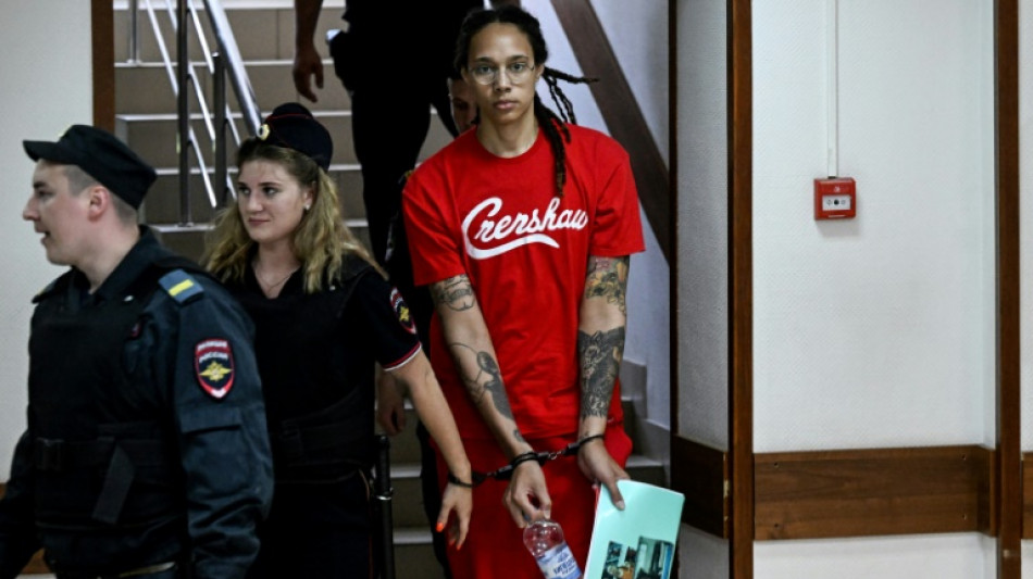 La jugadora de b&aacute;squet estadounidense Griner, juzgada en Rusia, se declara culpable