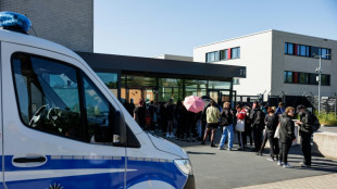 Sechs Mitglieder von linksextremistischer Gruppe um Lina E. angeklagt