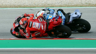 Los Márquez se reparten el botín: Álex gana en Montmeló, Marc se acerca al Mundial