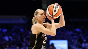 WNBA: "Je dois m'ajuster à mon rôle" de remplaçante, dit Johannès à l'AFP