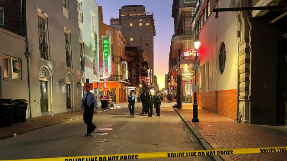 Auto f&auml;hrt in Menschenmenge: Zehn Tote und 30 Verletzte in New Orleans