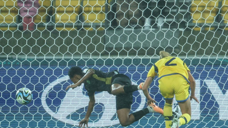 S.African goal hero Magaia likely to play despite painful exit