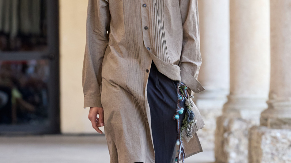 Da Qasimi sfila l'impermanenza della memoria contro guerre