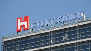Le g&eacute;ant de l'&eacute;lectronique Foxconn dit embaucher &agrave; nouveau