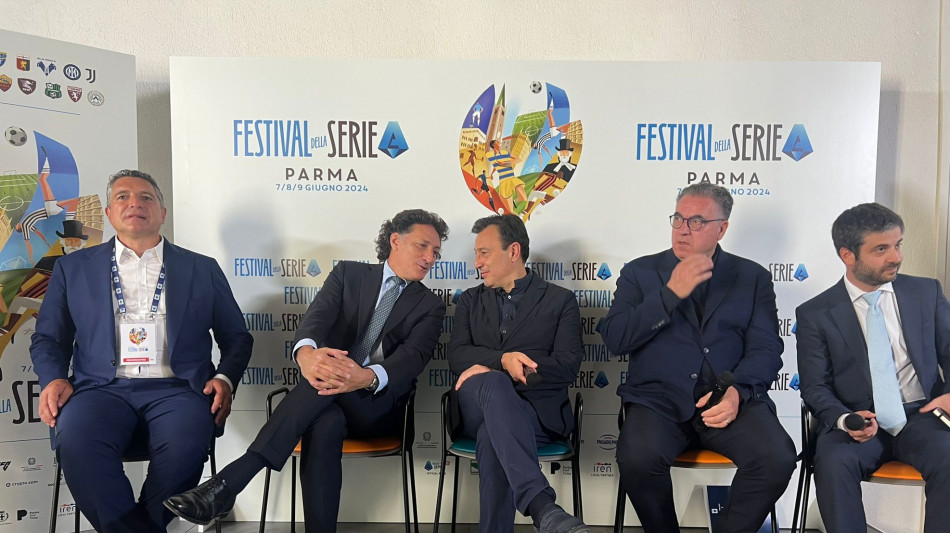 Calcio:architetto Casamonti'imperativo tenere stadi nelle citt&agrave;'