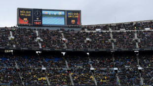 Ausverkauft: W&ouml;lfinnen in Barcelona vor gro&szlig;er Kulisse