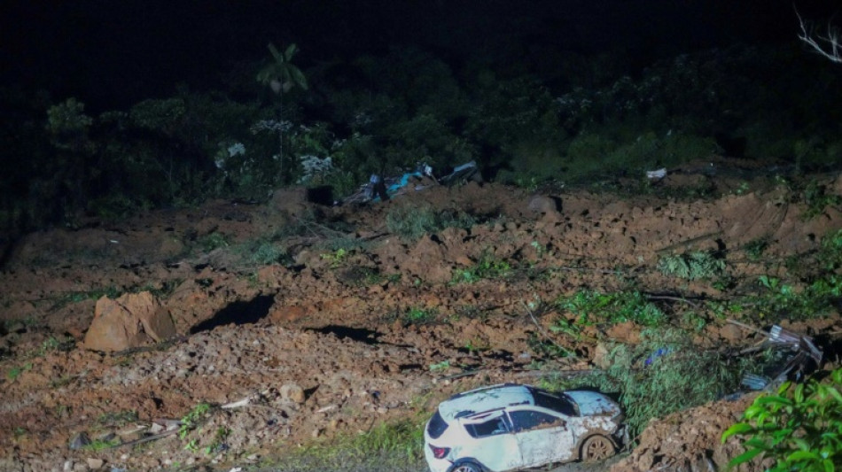 Aumenta a 23 el n&uacute;mero de muertos por el alud de tierra en Colombia