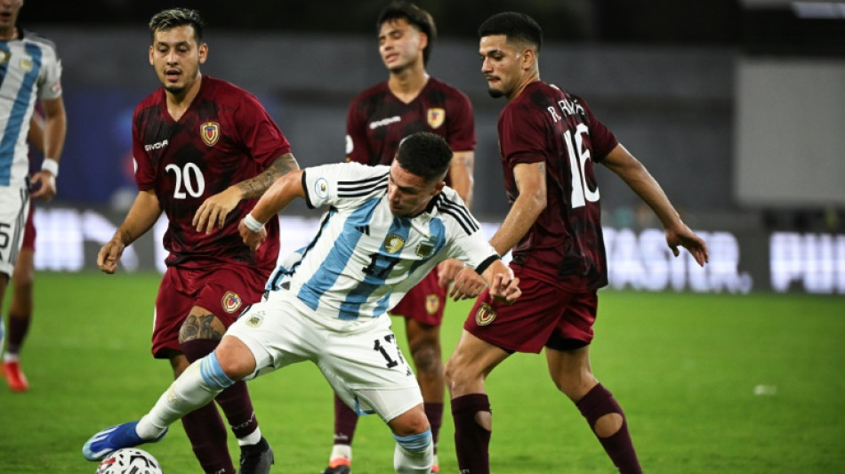 Venezuela arranca empate nos acr&eacute;scimos contra Argentina na fase final do Pr&eacute;-Ol&iacute;mpico