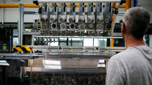 Emploi des seniors: les revendications syndicales examin&eacute;es par le patronat