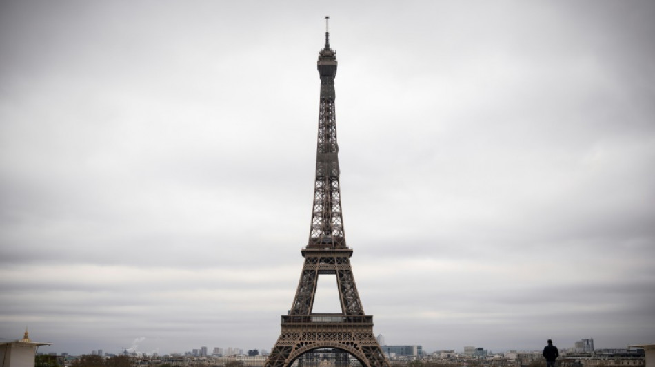 La torre Eiffel rendir&aacute; homenaje a 72 mujeres ilustres para garantizar la paridad de g&eacute;nero