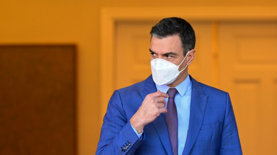 El gobierno espa&ntilde;ol aprueba el decreto que pondr&aacute; fin al uso de la mascarilla en interiores