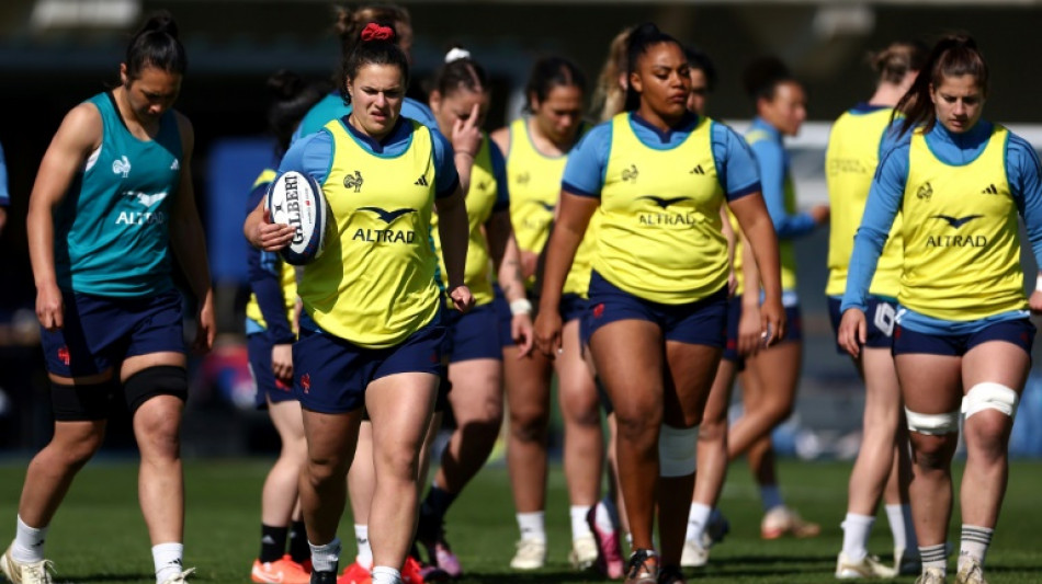 Rugby: &agrave; Marcoussis, les Bleues sont enfin "compl&egrave;tement pros"
