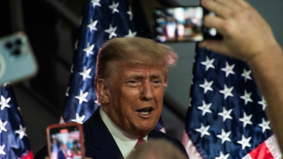 Trump, en campagne, d&eacute;lib&eacute;r&eacute;ment ambigu sur l'avortement