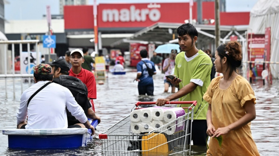 Tolls mount in Thailand, Myanmar floods