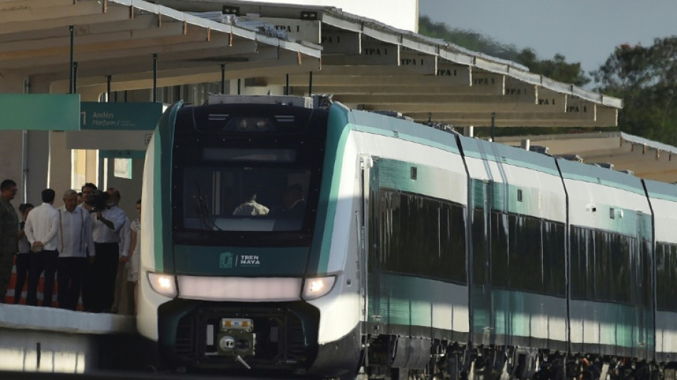 Pol&ecirc;mico Trem Maia faz primeira viagem no M&eacute;xico