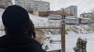 Un pu&ntilde;ado de jud&iacute;os de la "peque&ntilde;a Jerusal&eacute;n" de Ucrania rezan a la espera del "apocalipsis" 