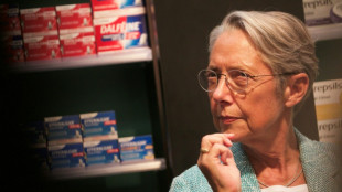 H&ocirc;pital: Borne annonce une s&eacute;rie de revalorisations pour les soignants