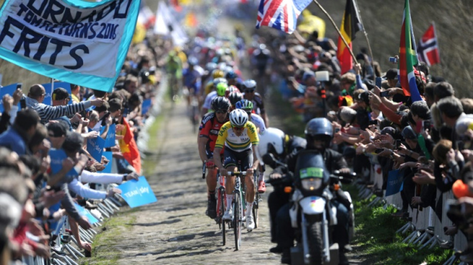 Paris-Roubaix: la chicane avant la trou&eacute;e d'Arenberg valid&eacute;e