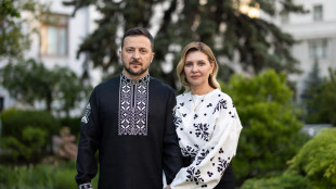 Ucraina festeggia il giorno della camicia ricamata,simbolo unit&agrave;