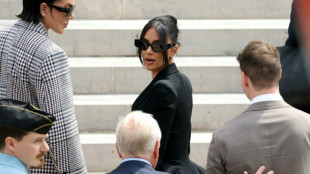 'I thought I was going to die,' Kardashian tells Paris robbery trial