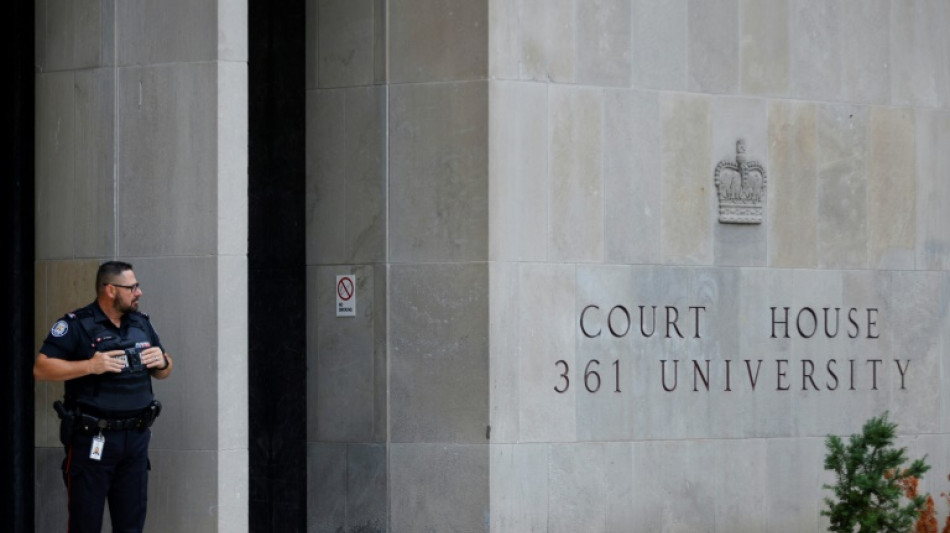 Accus&eacute; de dizaines de viols, l'ex-magnat canadien de la mode Peter Nygard devant la justice