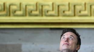 Prazo dado por Musk para demiss&atilde;o de funcion&aacute;rios dos EUA se aproxima