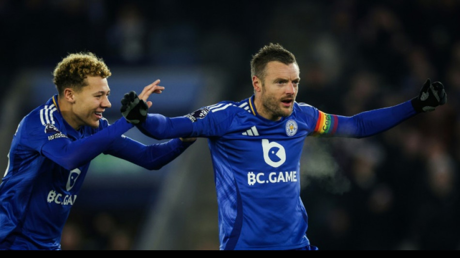 'Greatest-ever' Vardy to leave Leicester at end of season