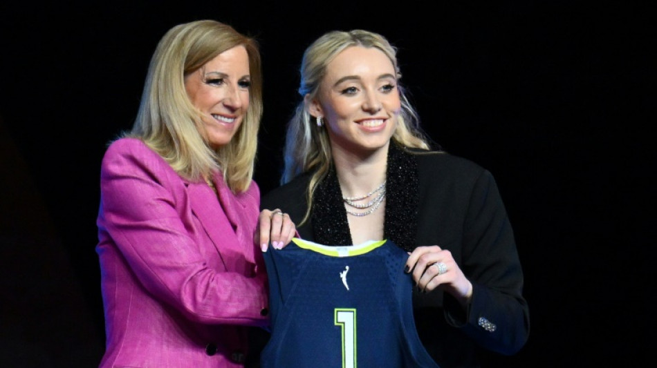 Paige Bueckers, la nueva joya del básquet femenino, jugará en las Dallas Wings